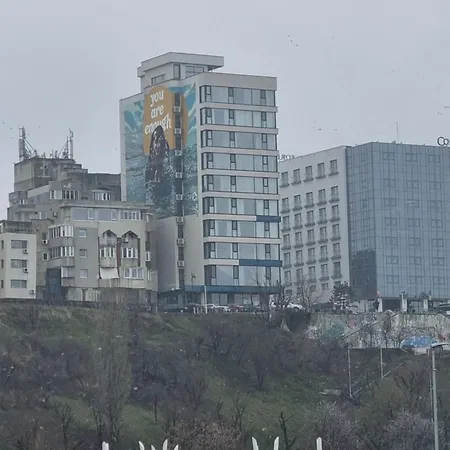 Seaview Apartment *